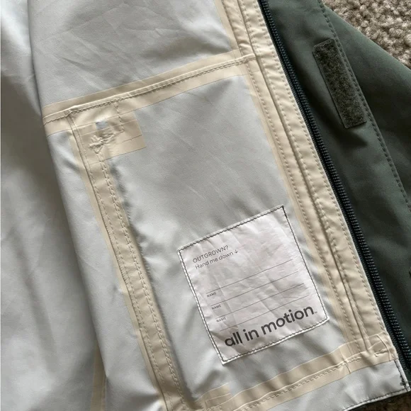 Kids All In Motion Rain/Wind Jacket - Picture 6 of 9